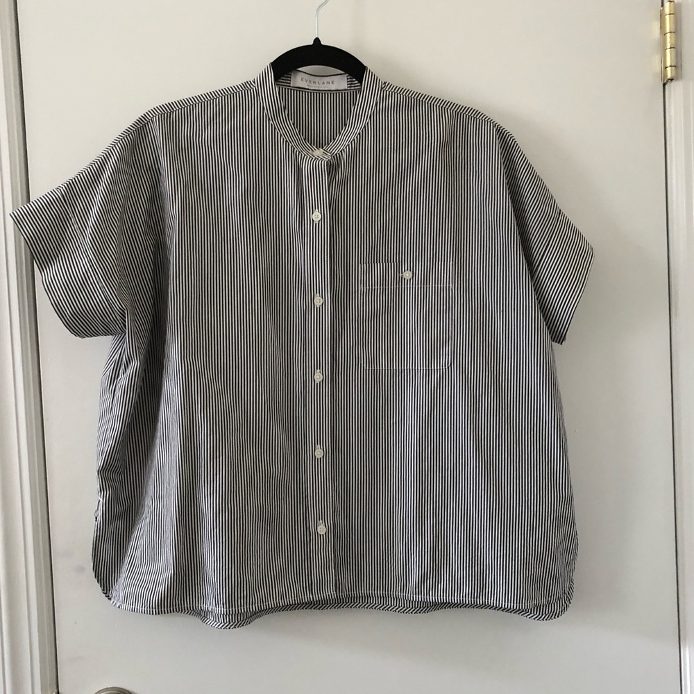 Everlane button up blouse